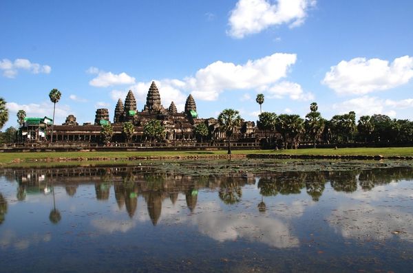 Cheap flights from Delhi to Siem Reap for ₹16895 ($242)