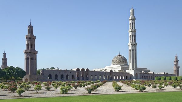 Cheap tickets from Bengaluru to Muscat, Oman for ₹11928 ($185)