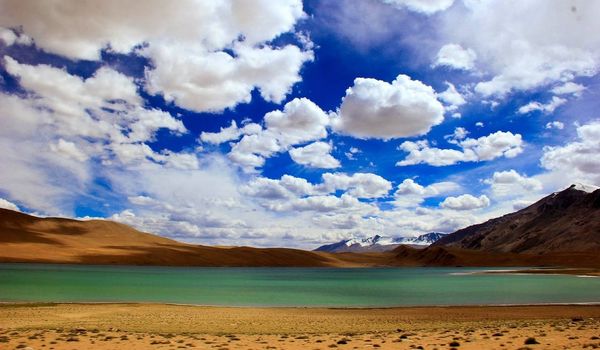 Cheap tickets from Delhi to Leh for ₹6263 ($96)